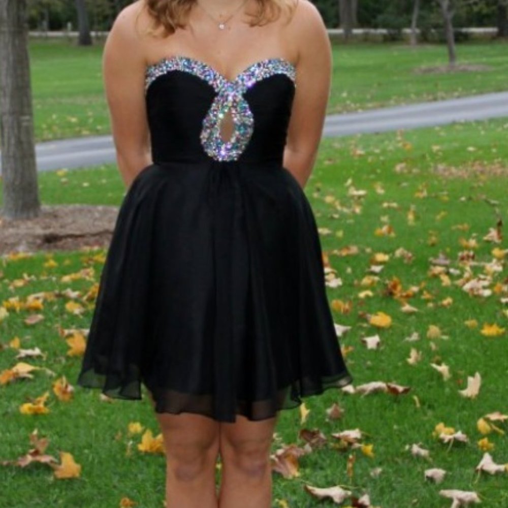 Sherri Hill formal dress